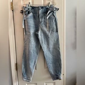 Something Navy Jeans